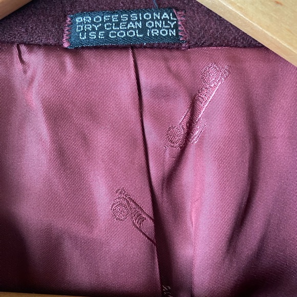 Christian Brooks Maroon 100% Cashmere 2-Button Blazer SZ 46 - Picture 3 of 11